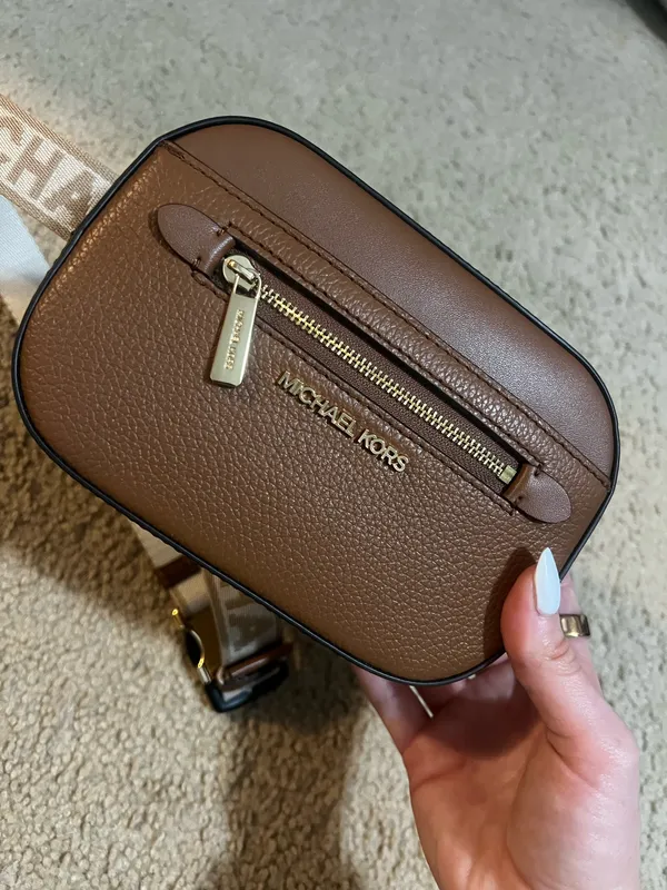 Michael Kors Jet Set Leather Belt Bag - Image 2