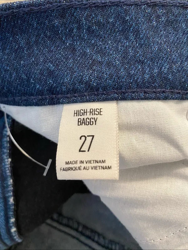 BDG Urban Outfitters High Rise Baggy Patchwork Embroidered Jeans Size 27 - Image 8