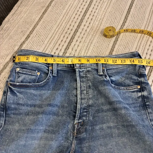 MOTHER Tomkat Ankle Fray Button Fly High Rise Jeans 30x27 Size 30 - Image 6