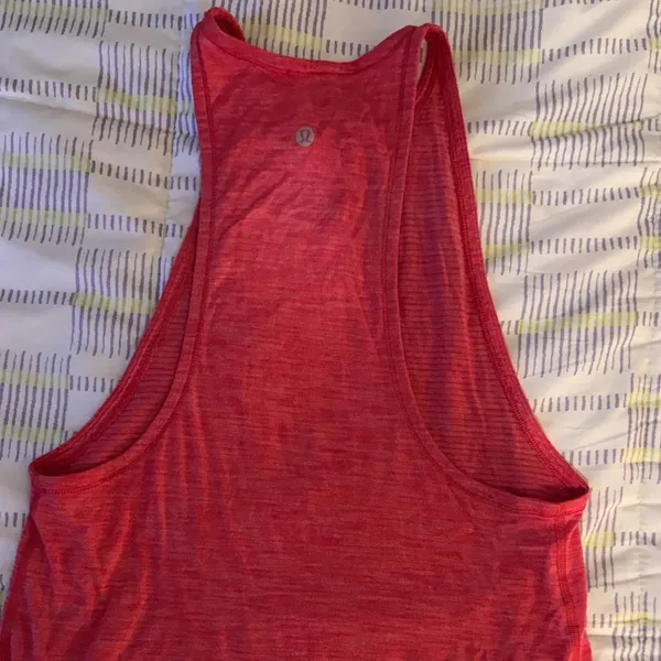 Lululemon tank - Image 2