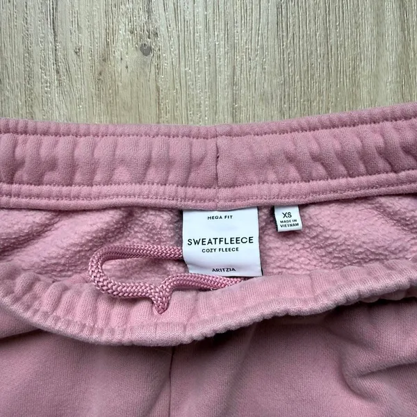 Aritzia Sweatfleece Mega Fit Pink Cargo Sweatpants - Image 2