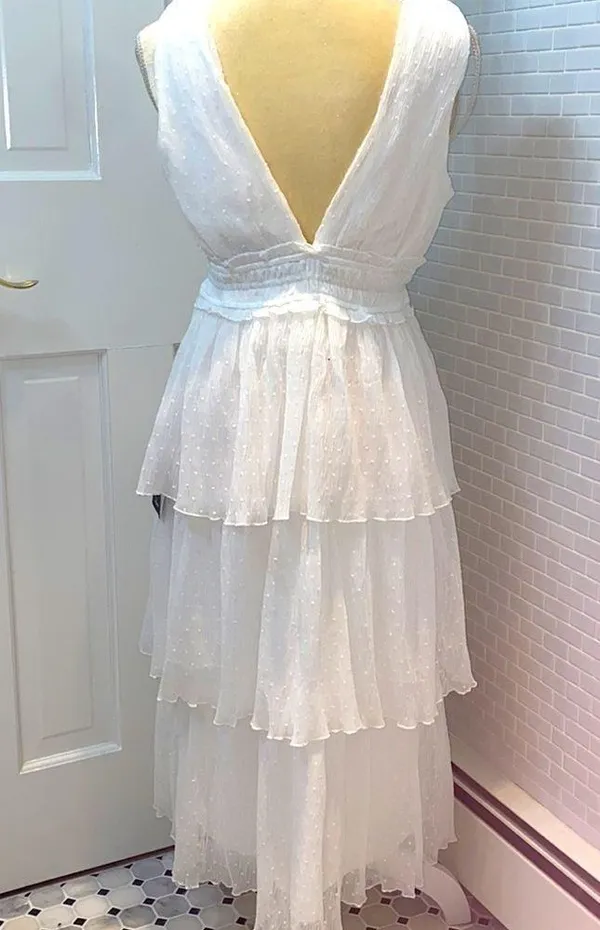 Lulus dreamy mood white Swiss dot tiered midi dress. Polyester. Size Small. - Image 7