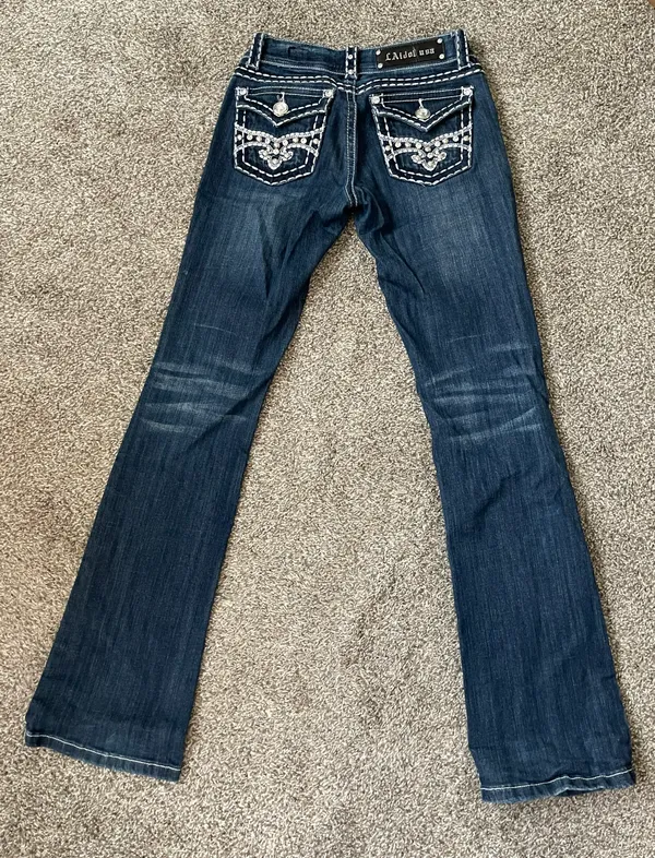 La idol Bling Jeans - Image 4