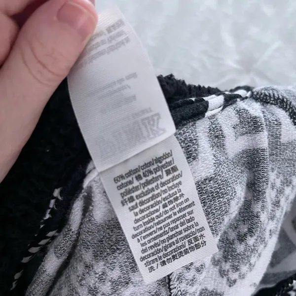 Victoria’s Secret Pink Sherpa One Piece Pajama - Image 7