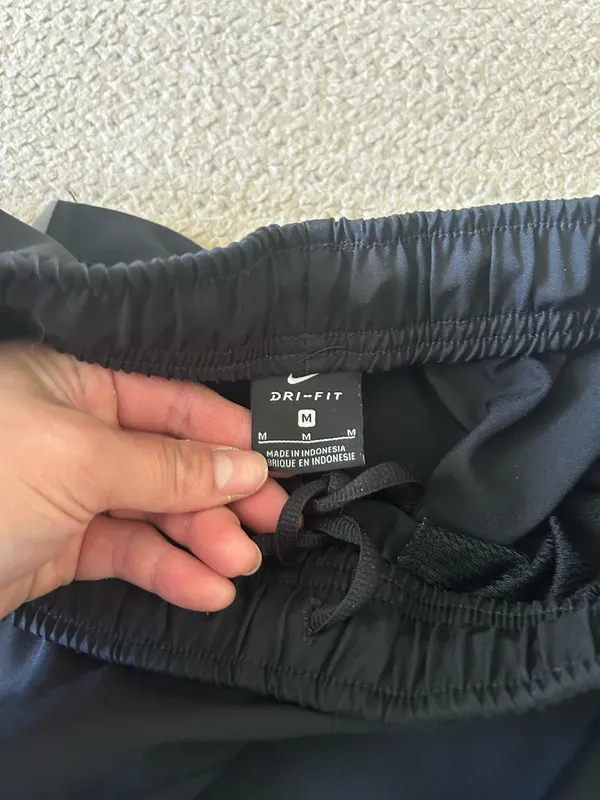 Nike windbreaker pants (m) - Image 5