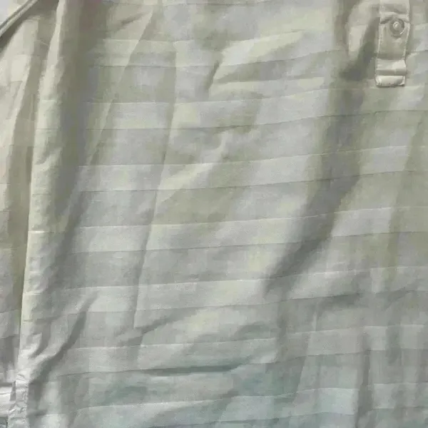 Tommy Hilfiger Boyfriend Fit White On White Button Down Blouse Size Medium - Image 3