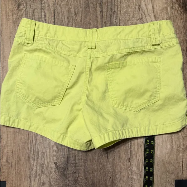 Banana Republic Lime Green Chino Shorts Size 10 - Image 4