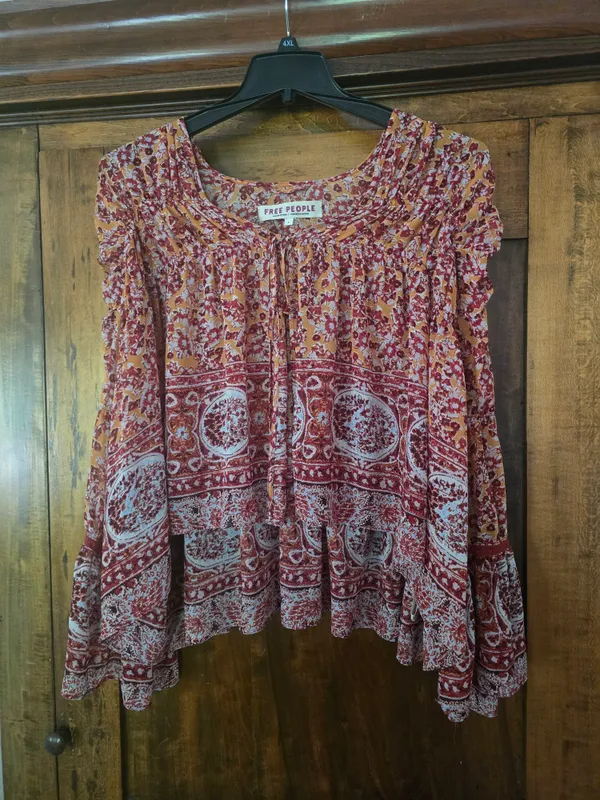 Free People Lorienne Rust and Pink Floral Border Peasant Blouse Boho Small - Image 3