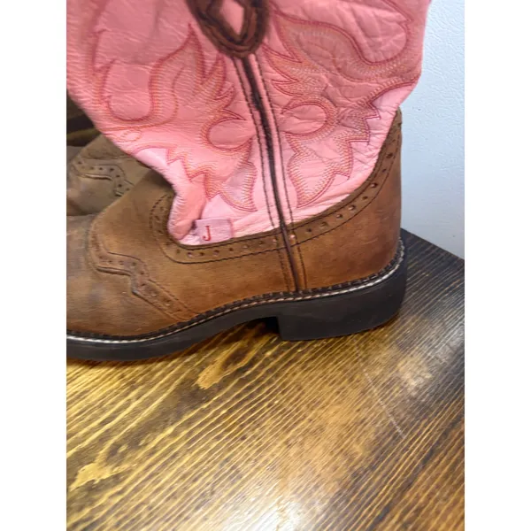 Justin Brown And Pink Boots Size‎ 8 - Image 5
