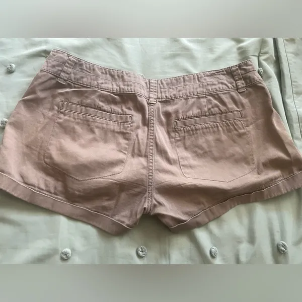 Express cargo shorts sz 6 - Image 3