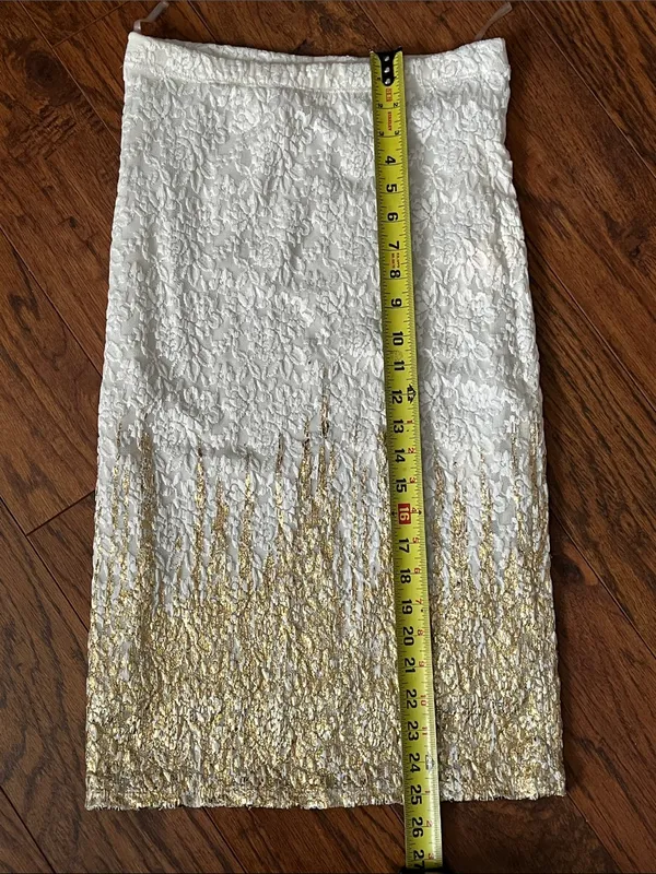 NWOT Joyce Leslie Strapless White Lace Dress/Skirt with Gold Accents - Image 12