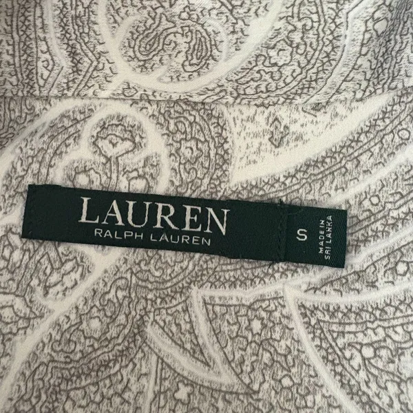Lauren Ralph Lauren Satin Pajama Top‎ Monogrammed Pocket Gray Paisley Size Small - Image 4