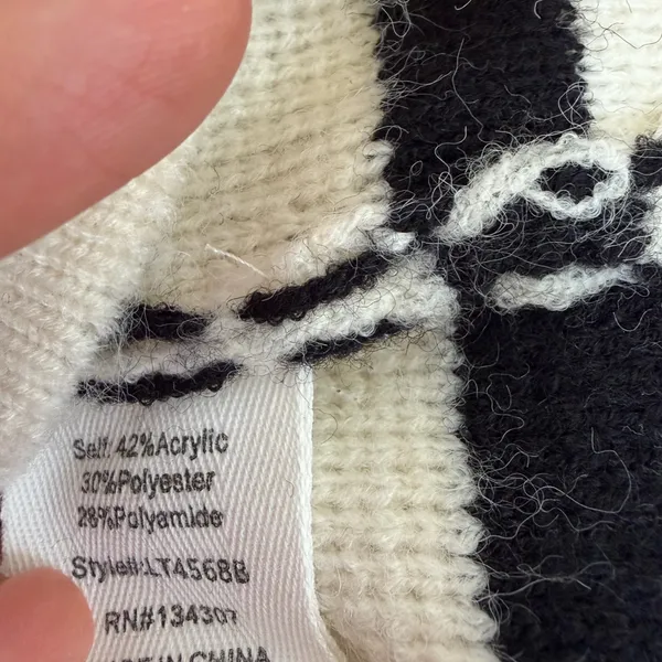 Line and Dot Tumi sweater vest‎ size xs, nwt - Image 6