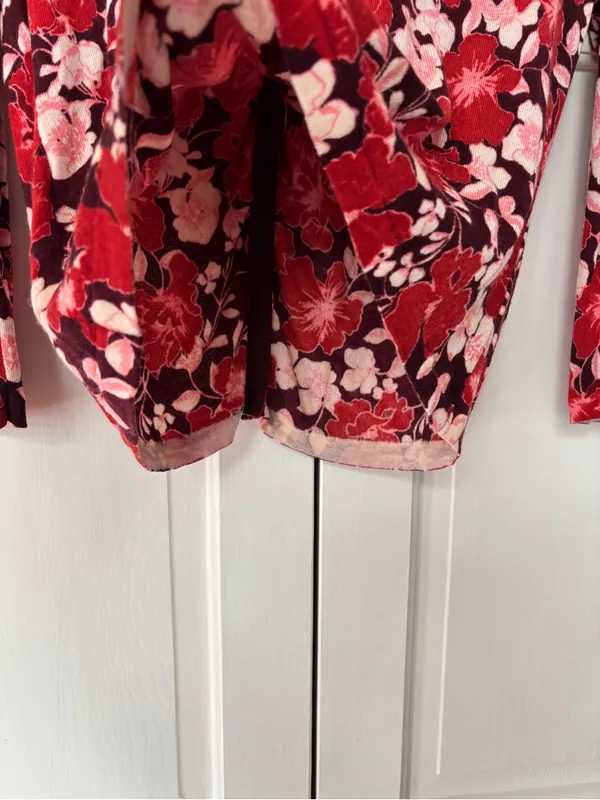 Garnet Hill Red Floral Button-Down Cardigan 100% Merino Wool Blouse Size Medium‎ - Image 10