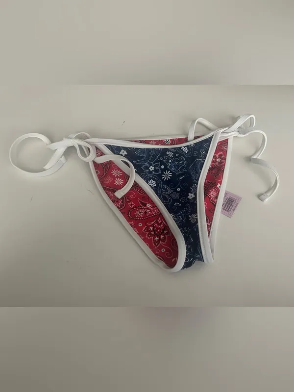 Wild Fable New Blue Red Reversible Paisley Print Swim Bottoms - Image 7