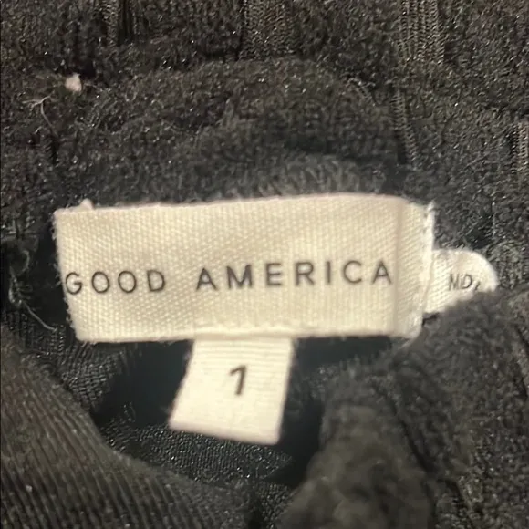 Good American Black Women's jacquard‎ terry cloth small Shorts - Image 4