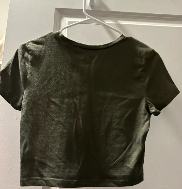 Wild Fable Crop Top Green - Image 2