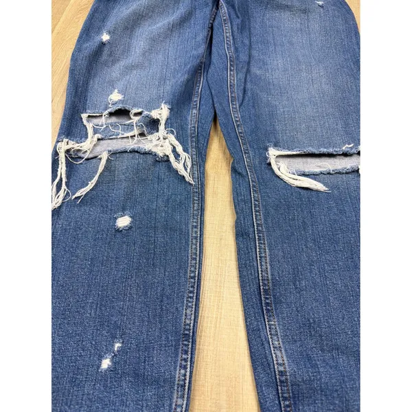 Abercrombie & Fitch Curve Love High Rise Mom Jeans Blue Distressed Women 6R 28‎ - Image 3