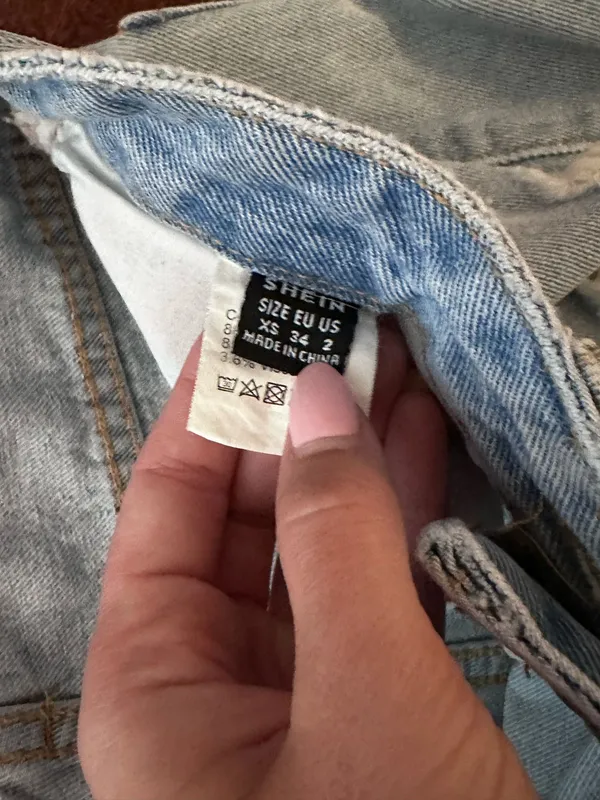 SheIn Jean shorts - Image 4