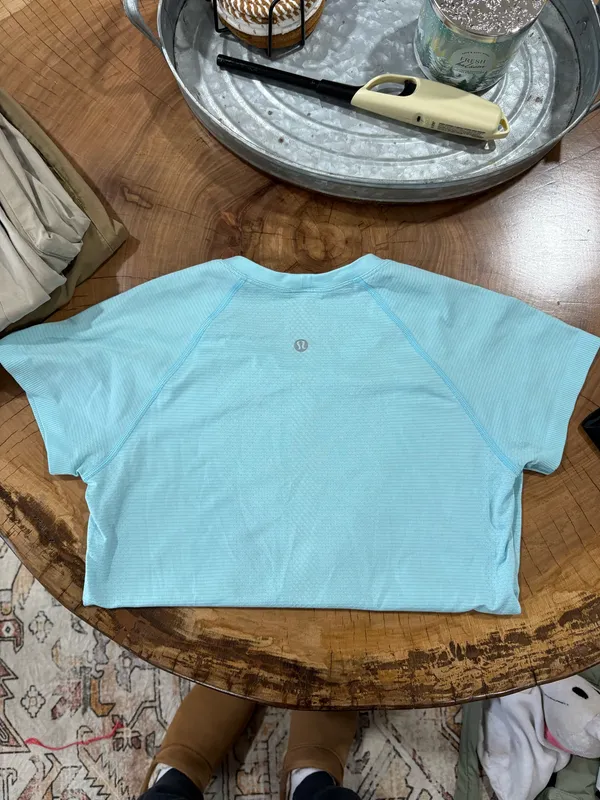 Lululemon Short Sleeve Swiftly - Image 2