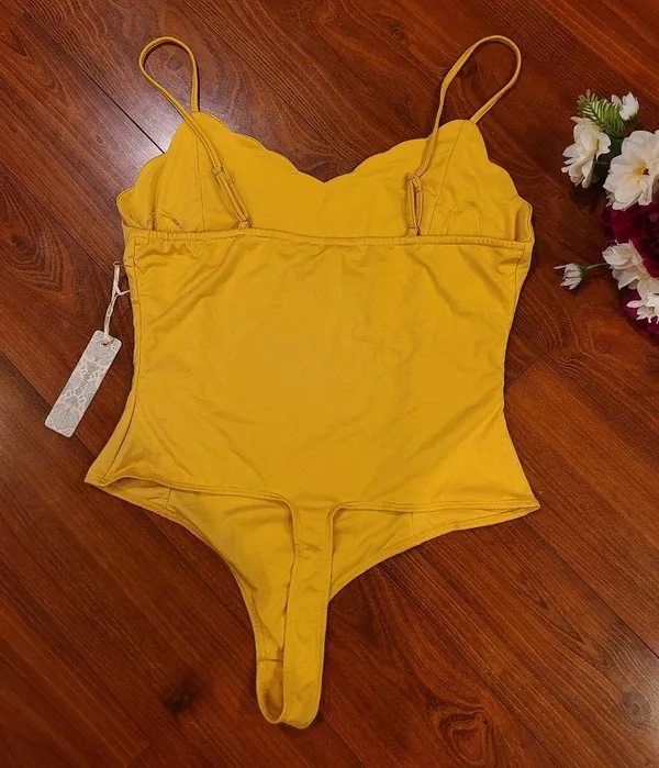 Iris Yellow Mustard Bodysuit Size Large - Image 2