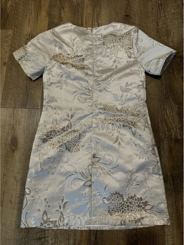 Lulus Jacquard Shift Dress Go with the Glow Metallic Champagne Floral Size XS - Image 6