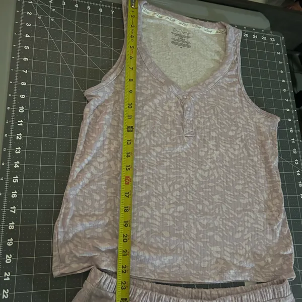 Lavender Patterned Sleepwear Set Purple Size M - Image 4