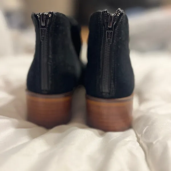 Steve Madden Black Suede Ankle Boots - Image 5