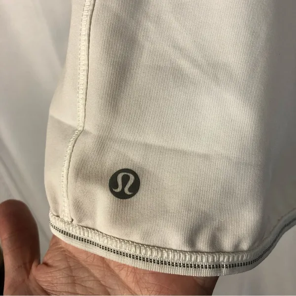 Lululemon Hill And Valley White Lightweight Athletic Vest 6‎ - Image 11