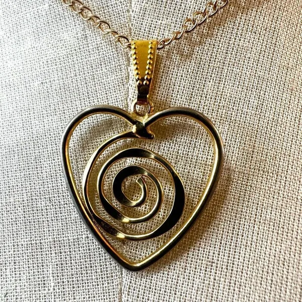 Gold tone heart swirl pendant necklace - Image 2