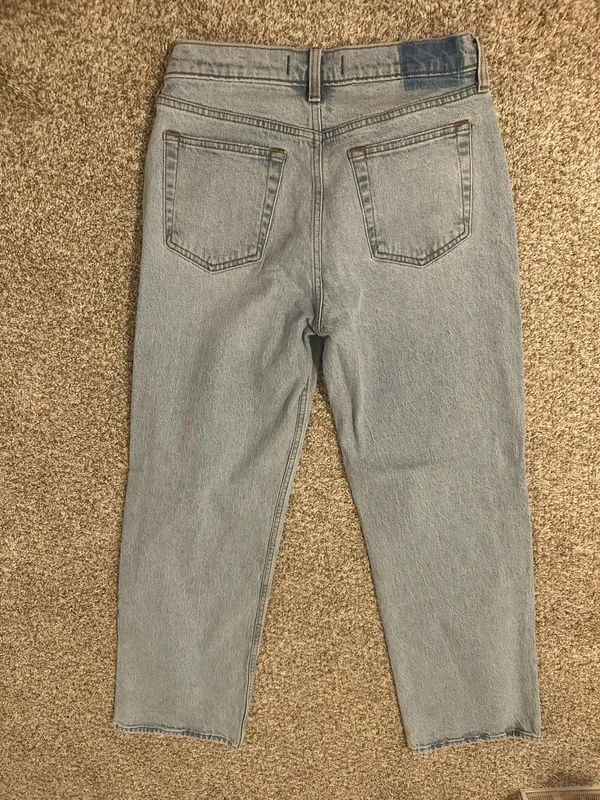Abercrombie Low-Rise Baggy Jeans - Image 3