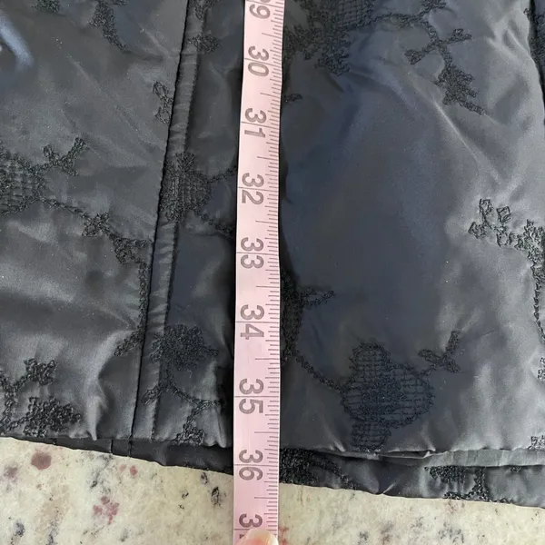 H&M Puffer Coat Women XS Black Floral Embroidered Quilted‎ Longline Funnel Neck - Image 8
