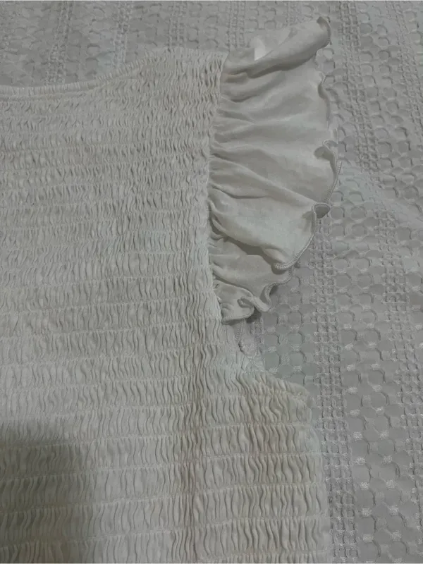 Old Navy White Smocked Square Neck Ruffle Sleeve Top Sz L Feminine - Image 6