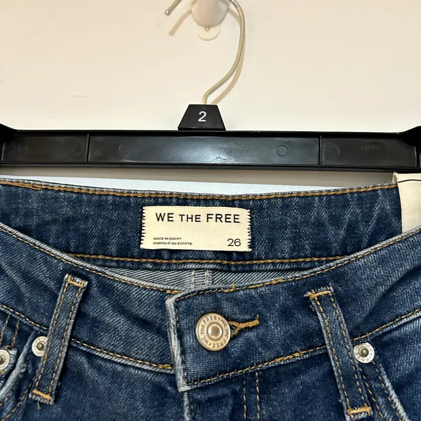 We The Free Free People Daisy Blue Emre Low-Rise Flare Jeans NWT Size 26 - Image 3