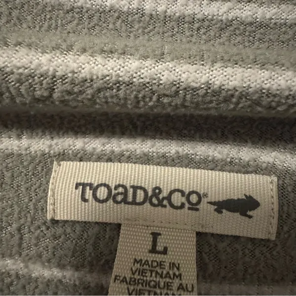 Toad&Co Gray Striped  pullover women’s large - Image 3