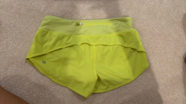 Lululemon Speed Up Shorts 2.5" - Image 4