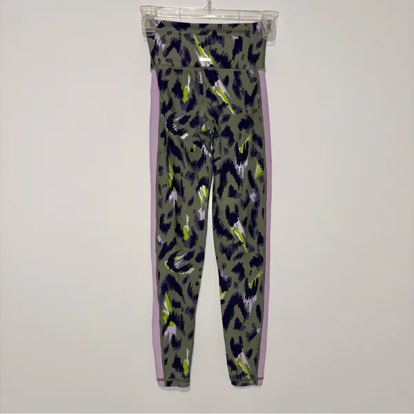 Aerie High-waisted Move 7/8‎ Leggings leopard purple green size XS - Image 2