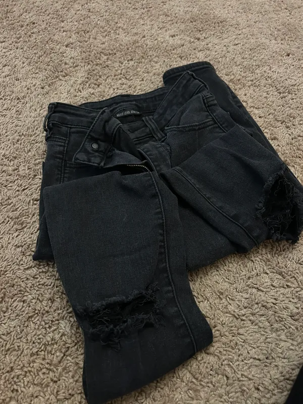 American Eagle Skinny Jeans - Image 2