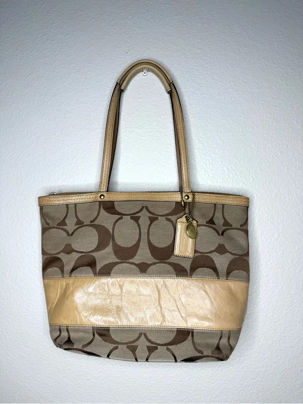 COACH Y2K Vintage Signature Monogram Metallic Tan Leather Stripe Tote Bag Preppy - Image 4