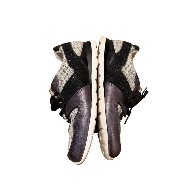 UGG Deaven‎ Woven Leather Sneakers Women's Size 8.5 Black Gray Casual Comfort - Image 4