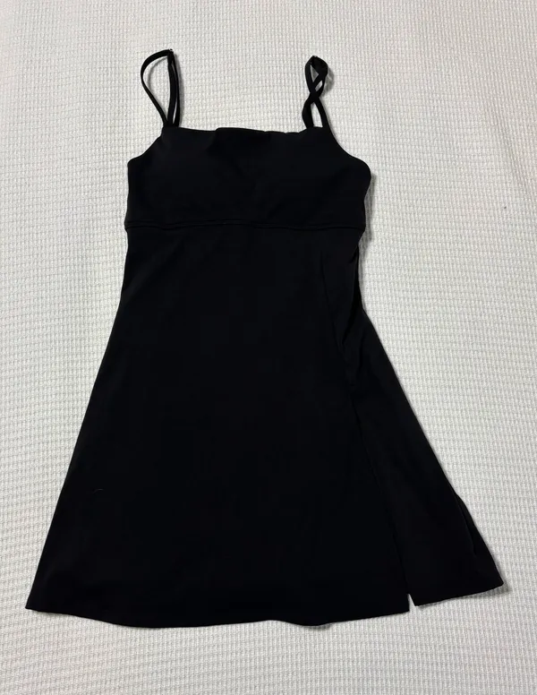 Black Athletic Dress Size M - Image 2