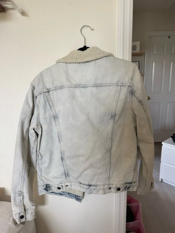 Levi’s Jean Jacket Denim - Image 4