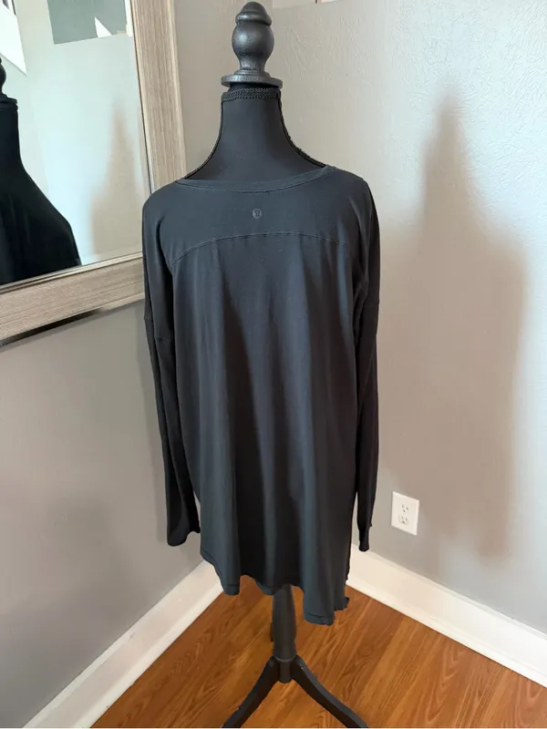 Lululemon To The Point Asymmetrical Black Long Sleeve Yoga Athletic Top XL - Image 4