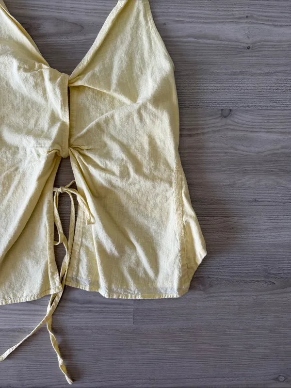 Women’s Yellow Halter Tie-Front Camisole - Image 2