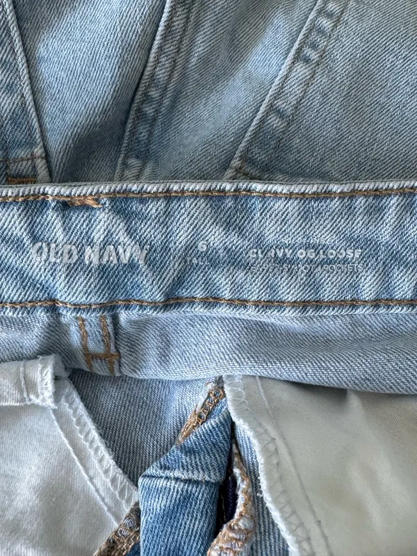 Old navy jeans - Image 4