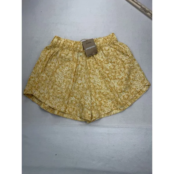 Patagonia Women's Garden Island Shorts 3½" NWT Size XS Wildflower Yellow - Image 2