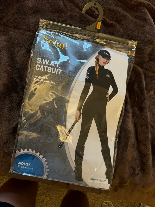 Spirit Halloween Halloween Swat Costume - Image 3