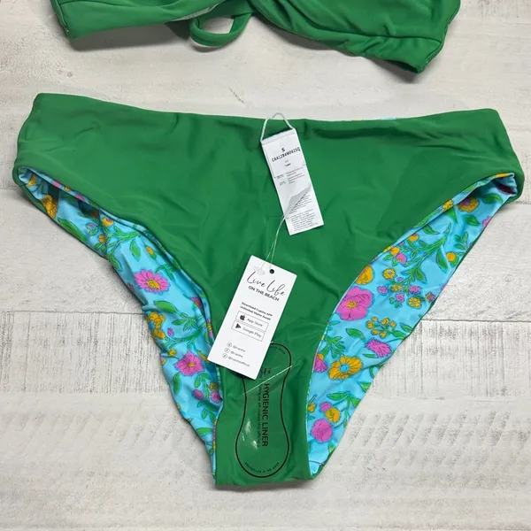 Cupshe Colorful Garden Bikini Top & Reversible Bottoms Set - Image 8