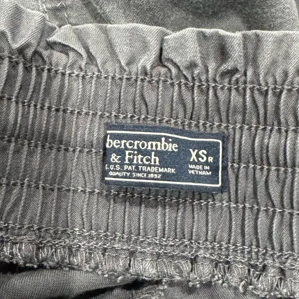 Abercrombie and Fitch Grey Cargo Joggers Pants Women’s XS - Image 2