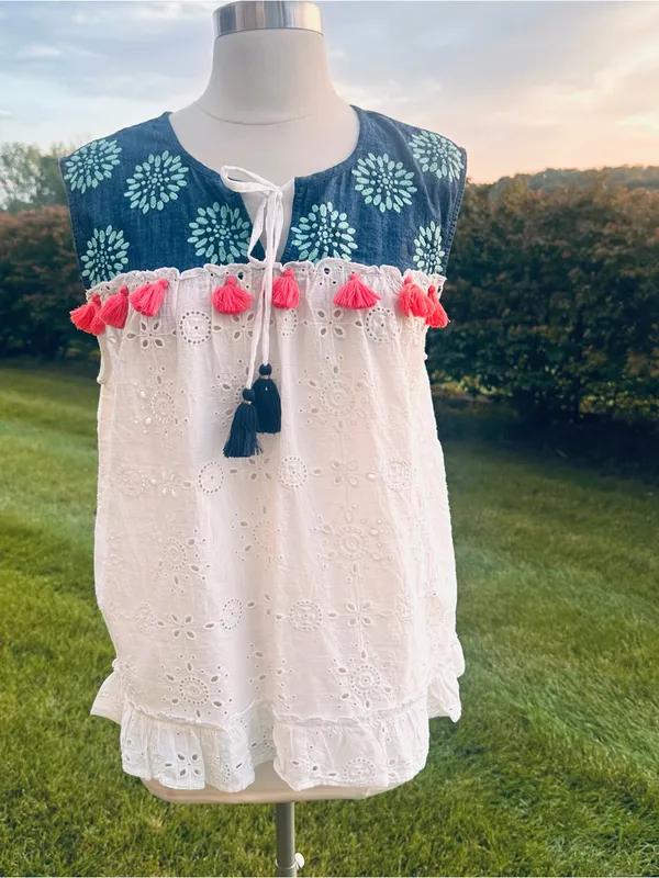THML Sleeveless Boho White Eyelet Top - Image 5